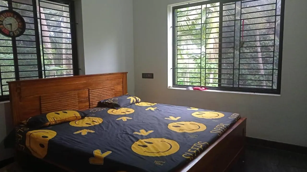 Shruthi'S Aarohi-Nature'S Retreat Mulappilangad Homestay