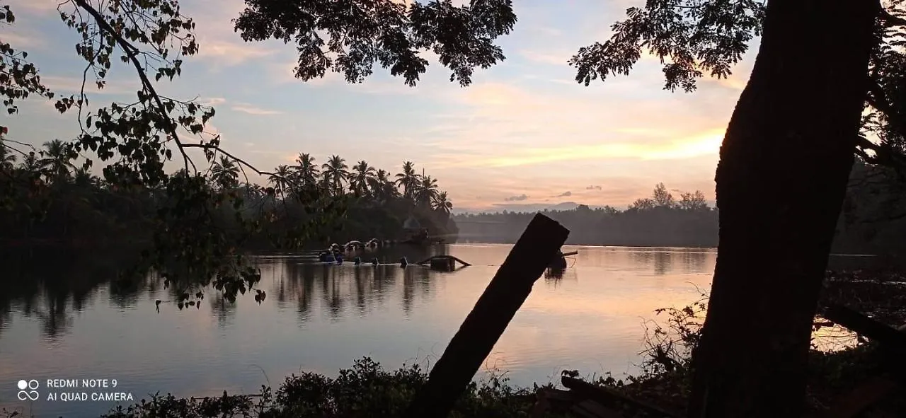 Homestay Shruthi'S Aarohi-Nature'S Retreat Mulappilangad India