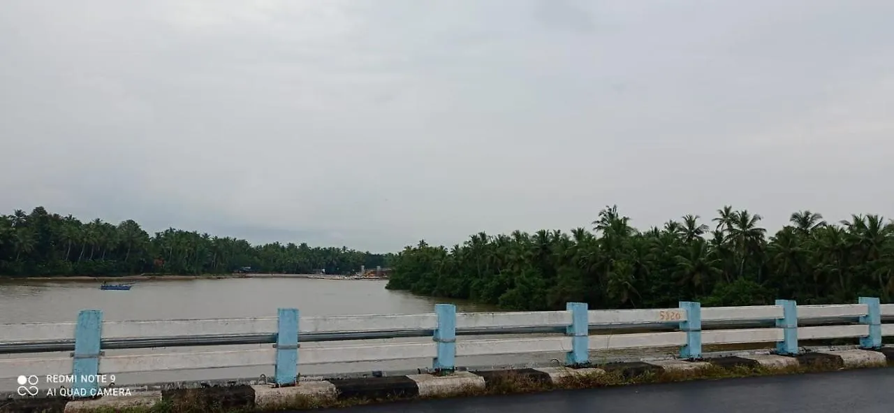 Shruthi'S Aarohi-Nature'S Retreat Mulappilangad