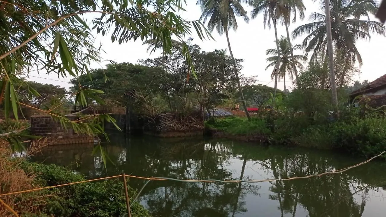 Shruthi'S Aarohi-Nature'S Retreat Mulappilangad