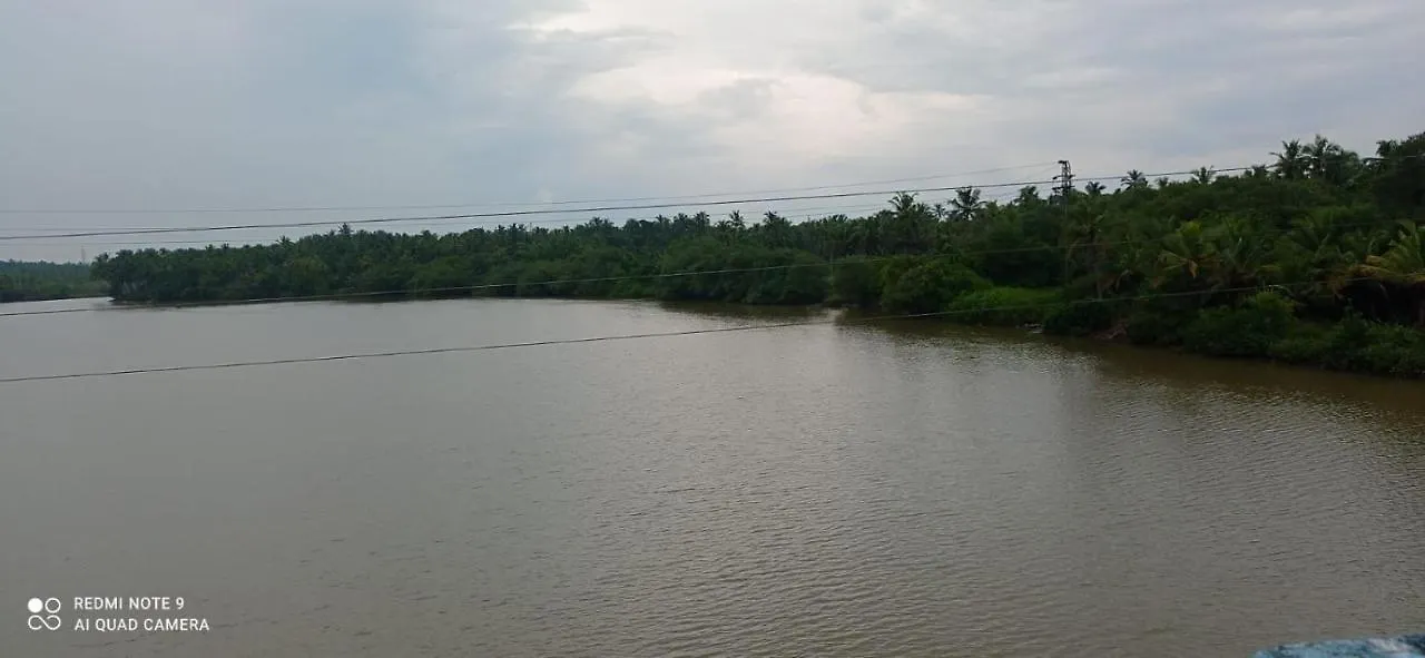 Shruthi'S Aarohi-Nature'S Retreat Mulappilangad
