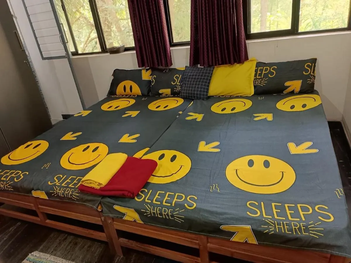 Homestay Shruthi'S Aarohi-Nature'S Retreat Mulappilangad